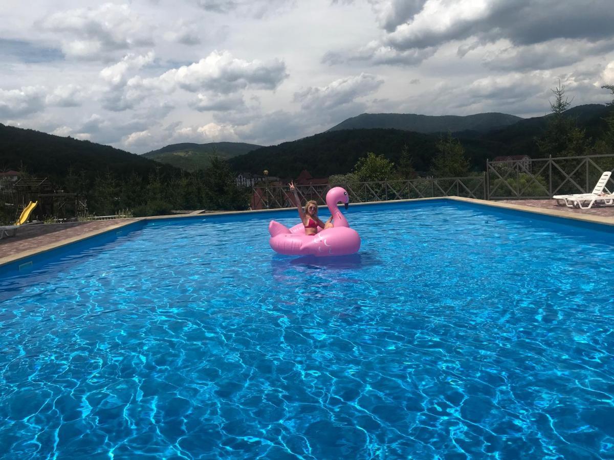 Pansionat Paradiz Hotel Поляна Екстериор снимка