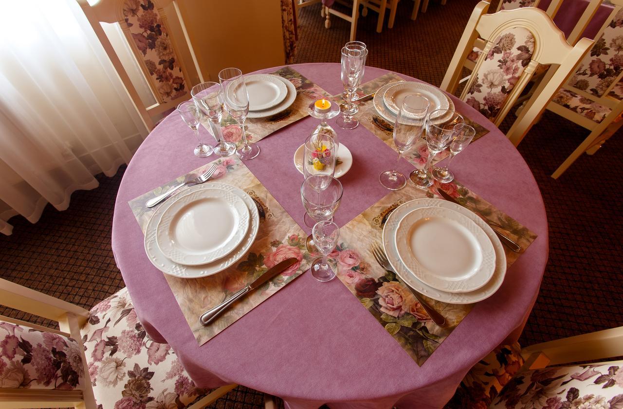 Pansionat Paradiz Hotel Поляна Екстериор снимка
