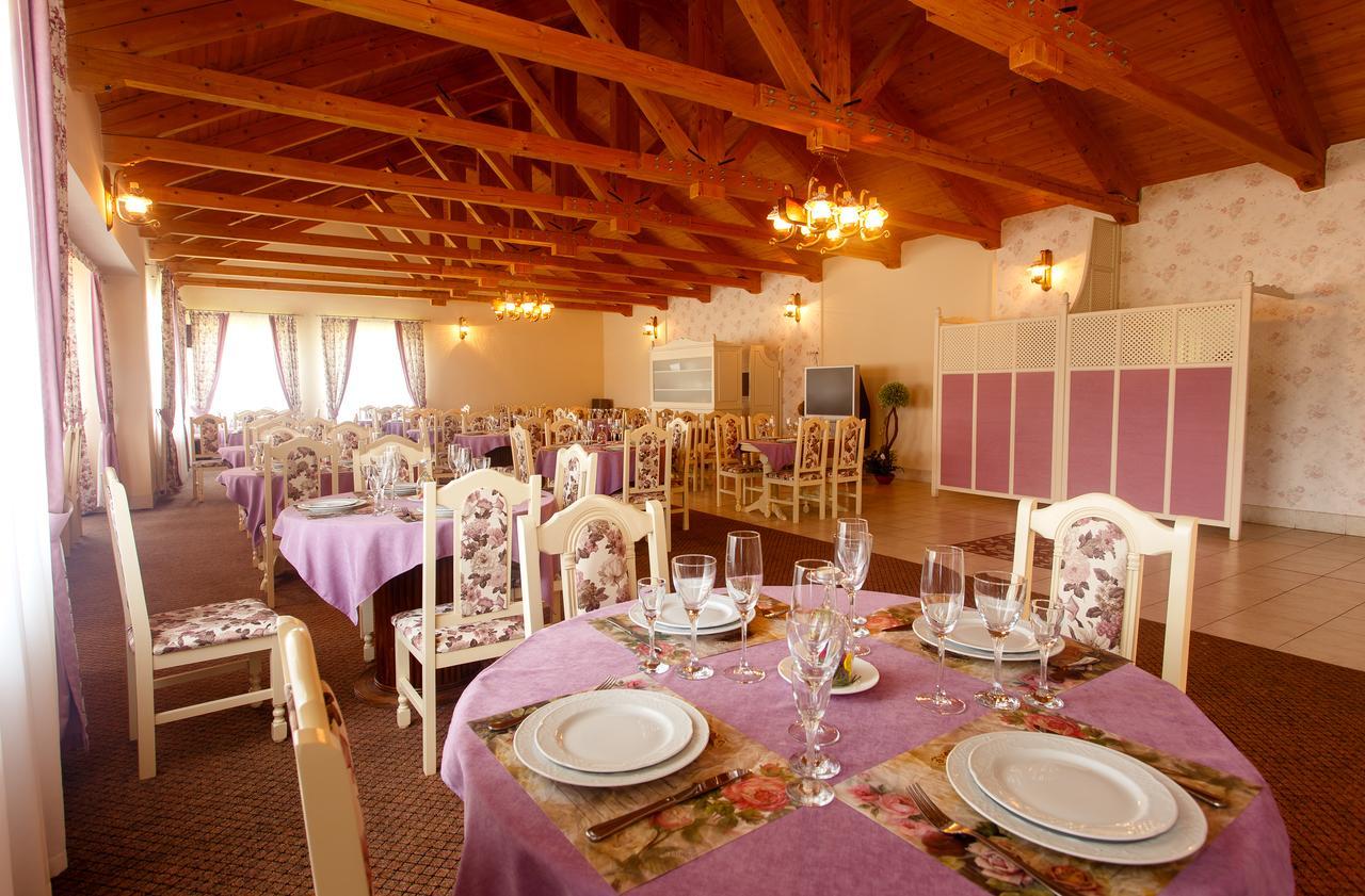 Pansionat Paradiz Hotel Поляна Екстериор снимка