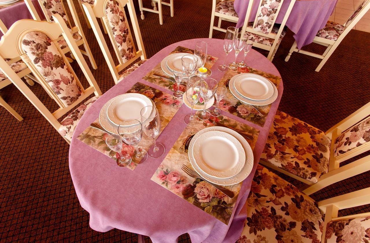 Pansionat Paradiz Hotel Поляна Екстериор снимка