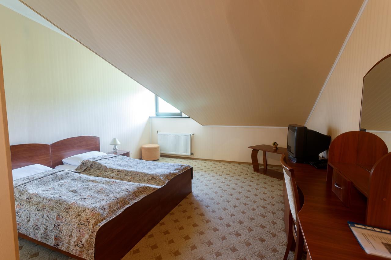 Pansionat Paradiz Hotel Поляна Екстериор снимка